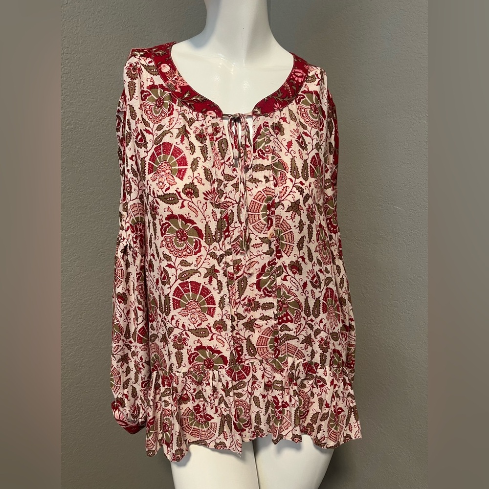 Lucky Brand Women’s Red & Cream Floral Paisley Tie- Neck L S Top  Blouse Size L